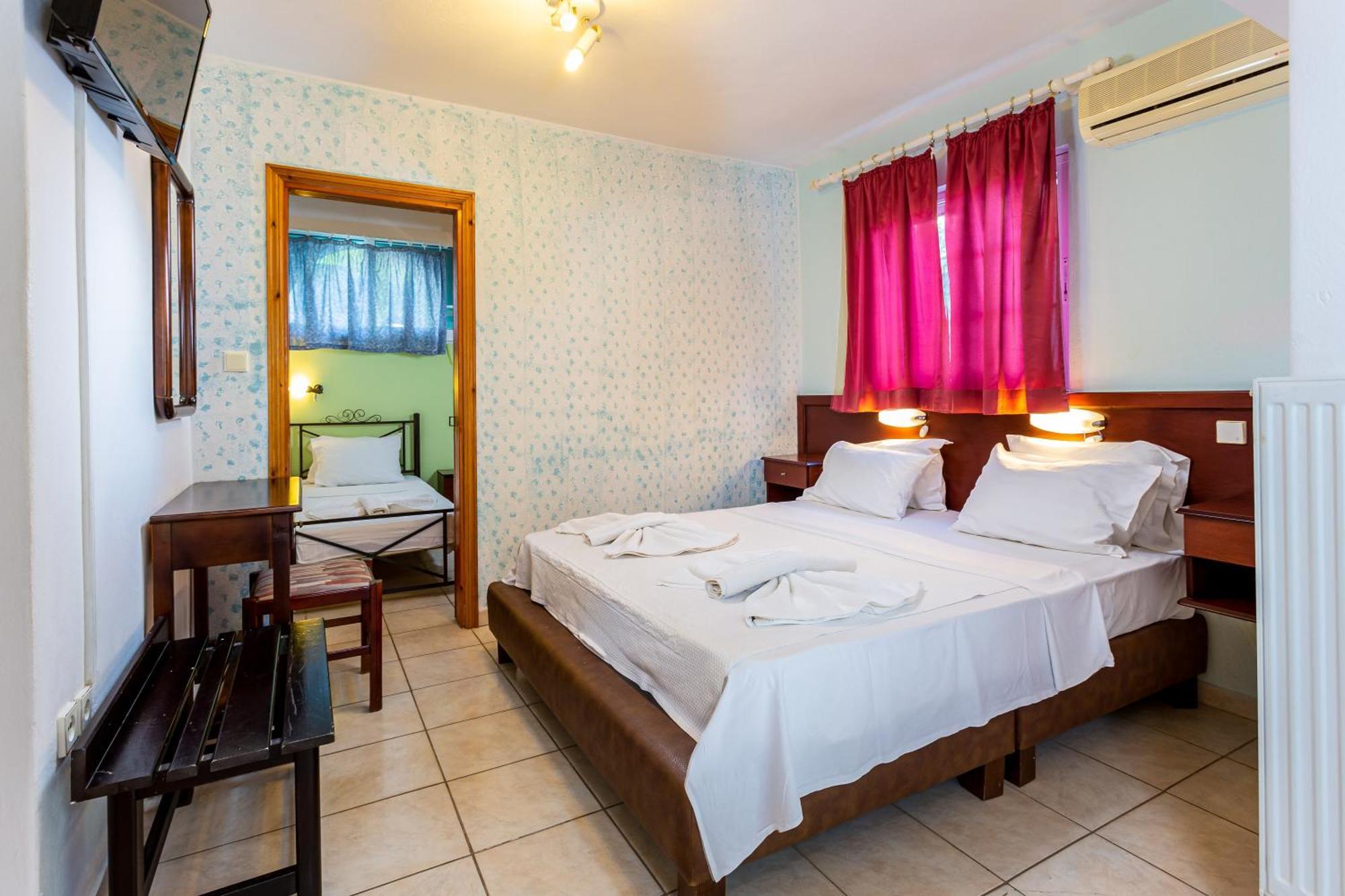 Melissa Gold Coast Hotel Psakoudia Ngoại thất bức ảnh